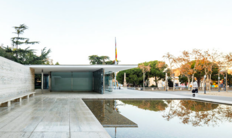 Mies Van der Rohe